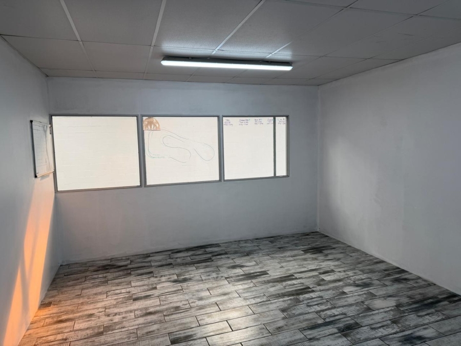 To Let Commercial Property for Rent in Maitland Western Cape